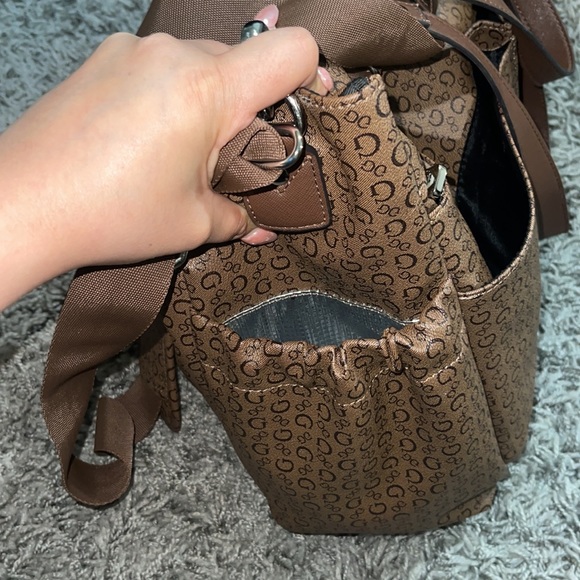 Guess Diaper Bag - Picture 4 of 9